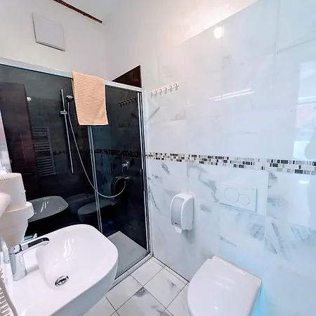 Gardar Appartement *