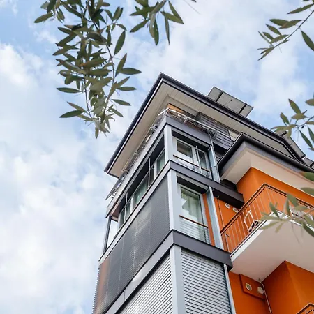 Апартаменти Gardar *