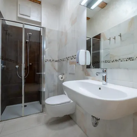Gardar Apartment *